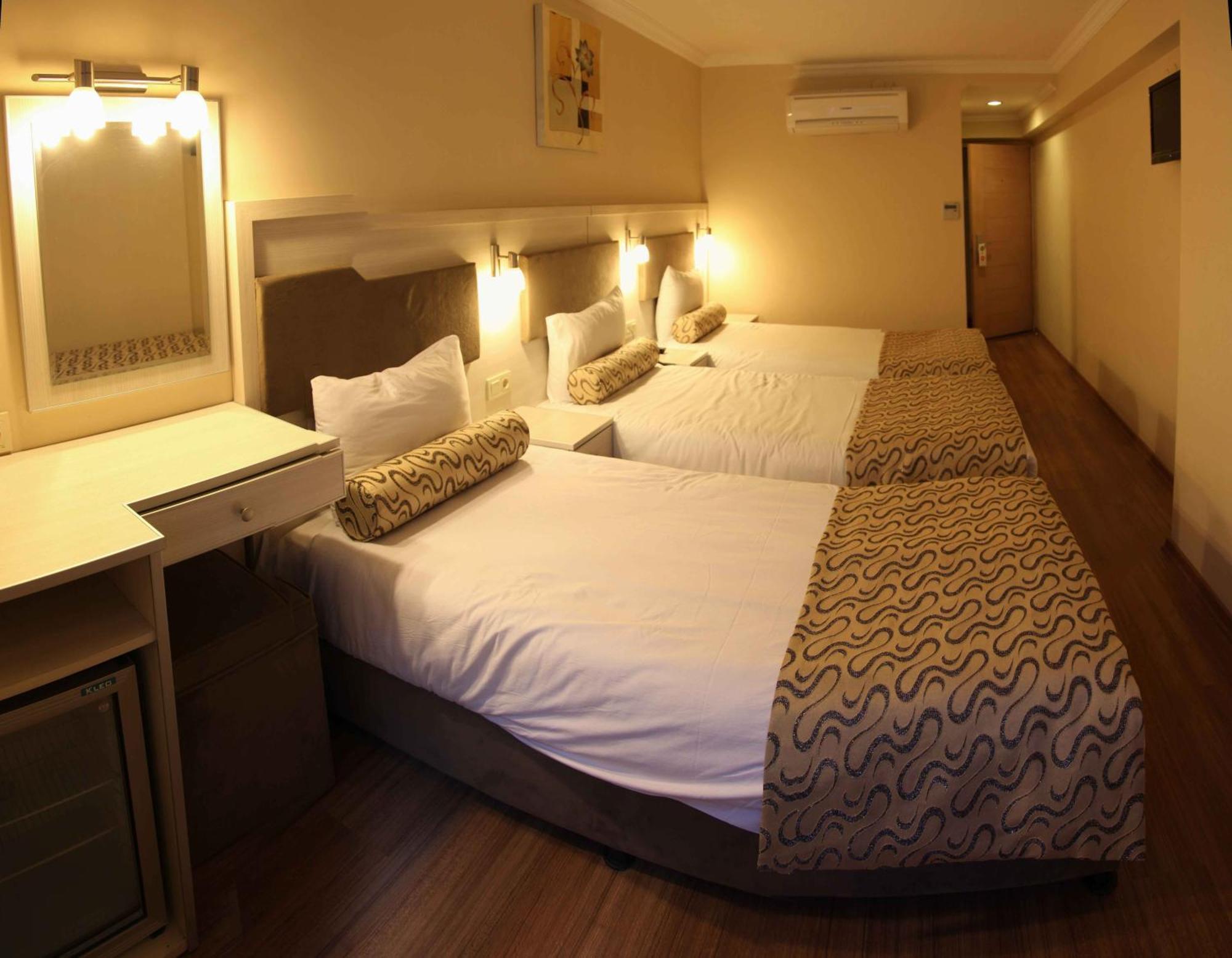 Grand Zeybek Hotel İzmir Ngoại thất bức ảnh