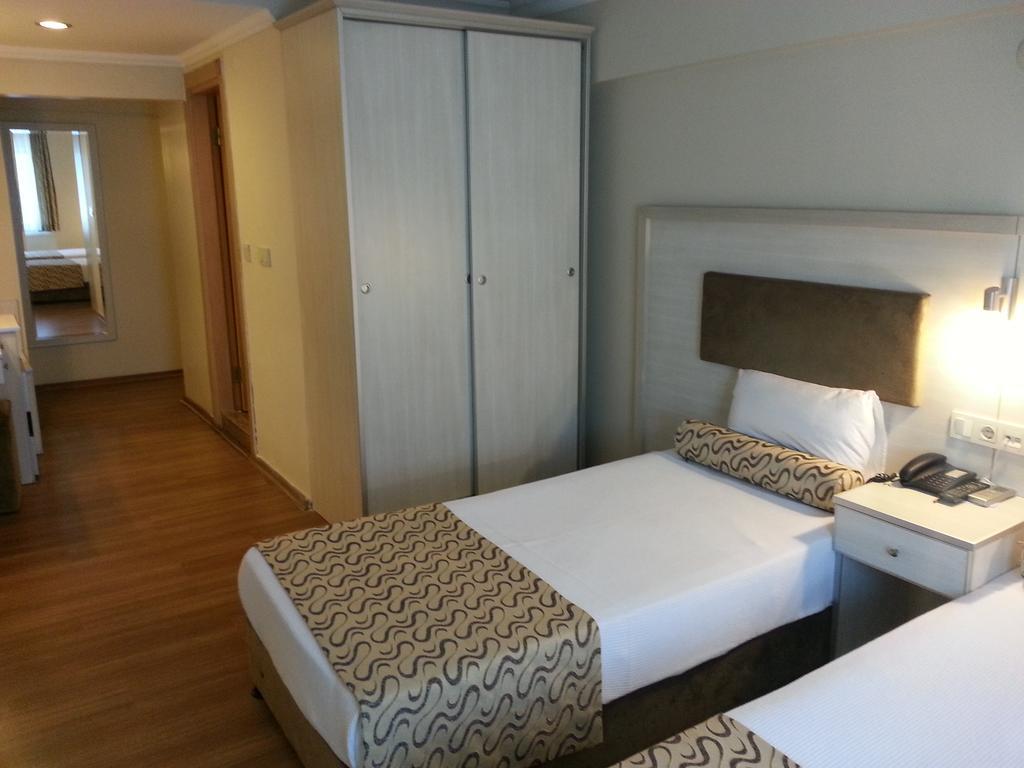 Grand Zeybek Hotel İzmir Ngoại thất bức ảnh