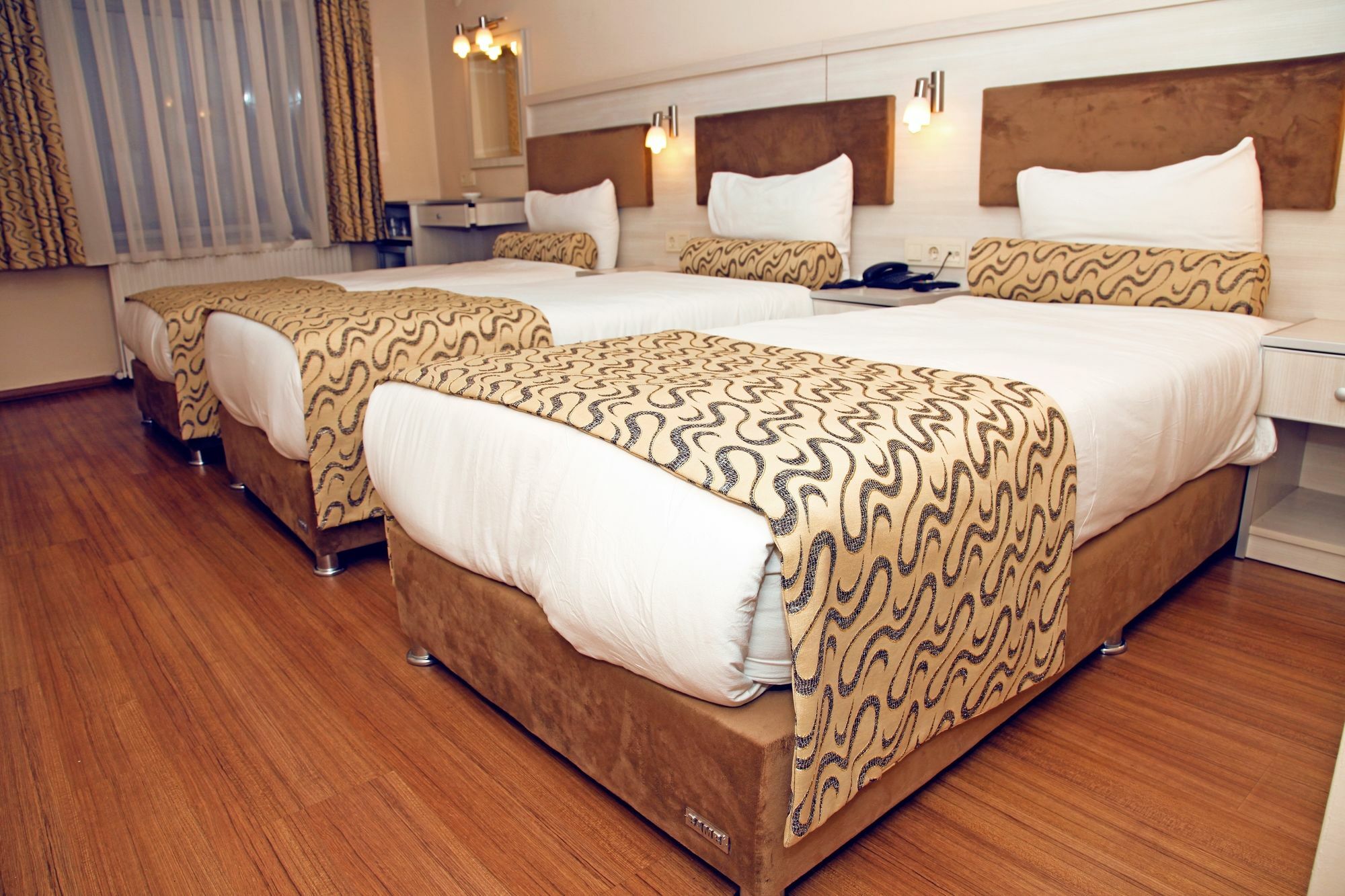 Grand Zeybek Hotel İzmir Ngoại thất bức ảnh