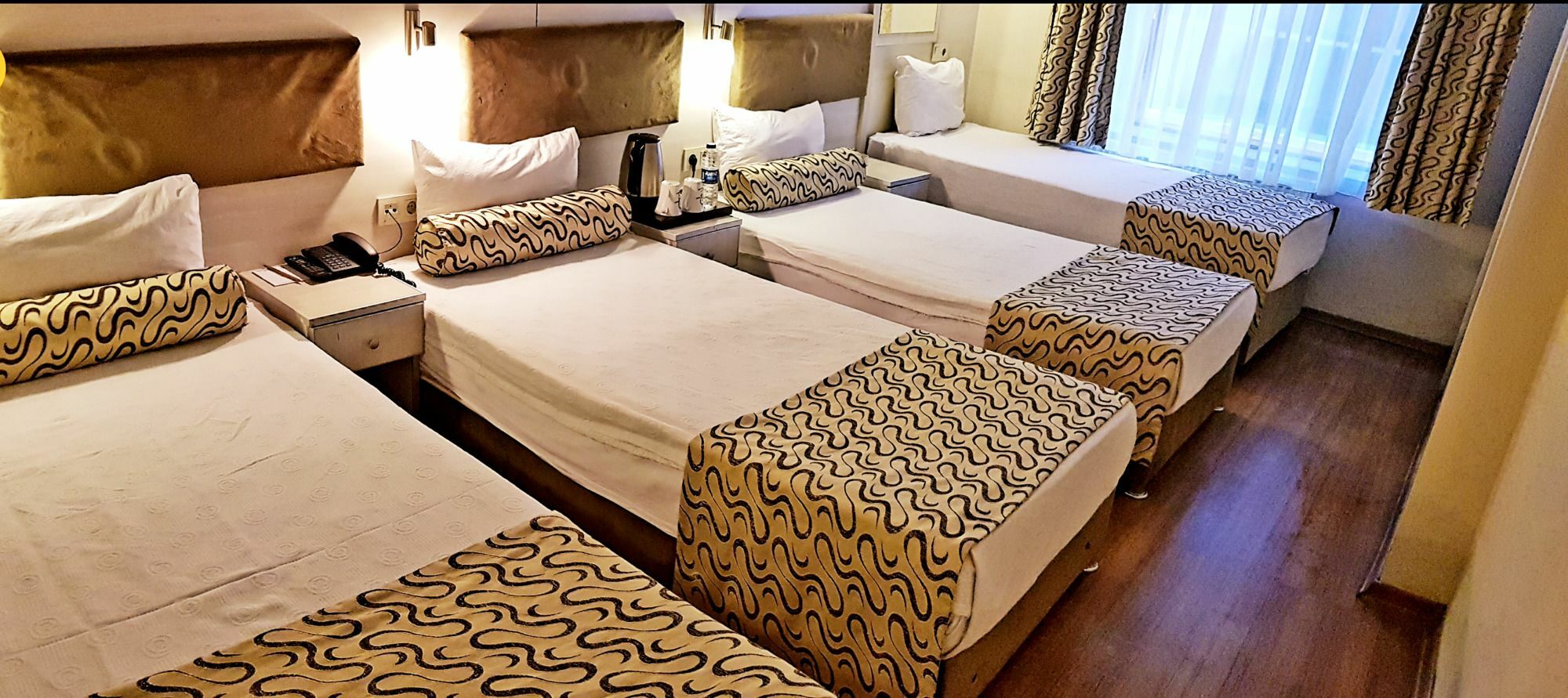 Grand Zeybek Hotel İzmir Ngoại thất bức ảnh